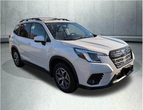 2023 Subaru Forester Premium