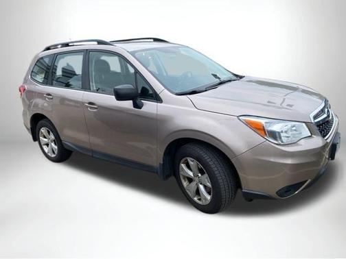 2015 Subaru Forester 2.5i