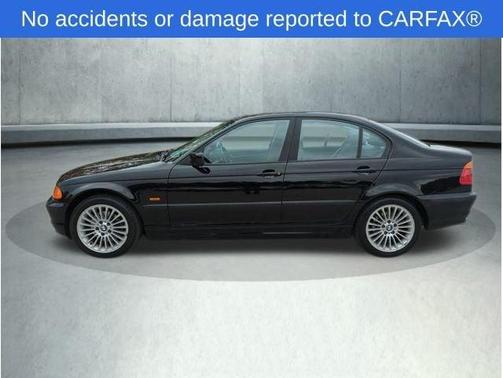 2001 BMW 325 i