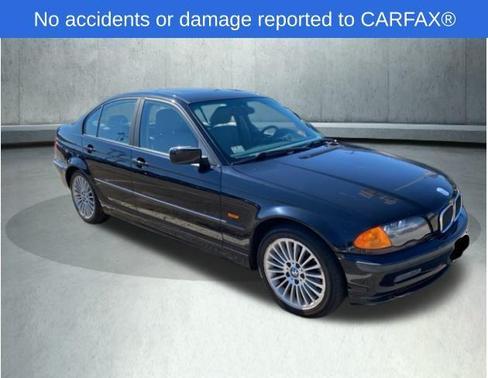 2001 BMW 325 i
