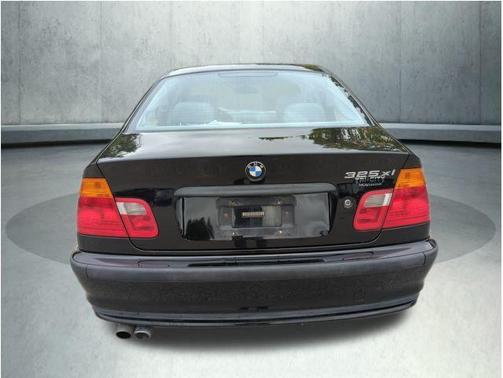 2001 BMW 325 i