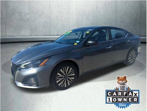 Gun Metallic 2024 Nissan Altima 2.5 SV