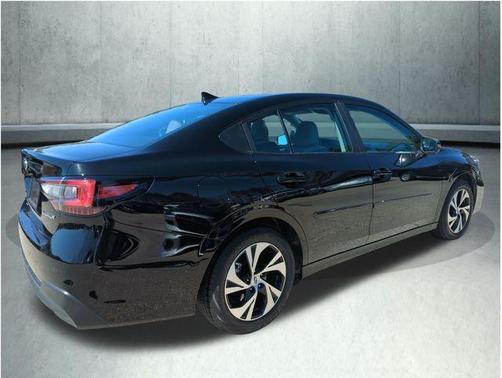 Crystal Black Silica 2025 Subaru Legacy Premium