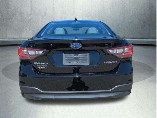 Crystal Black Silica 2025 Subaru Legacy Premium