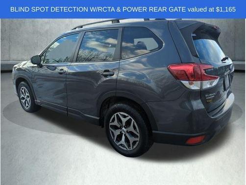 2023 Subaru Forester Premium