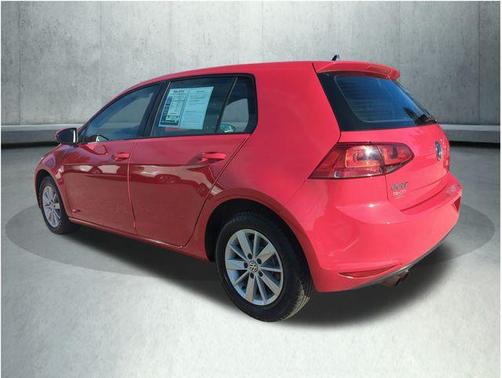 2016 Volkswagen Golf TSI S 4-Door