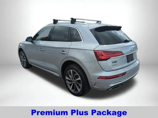 2022 Audi Q5 45 S line quattro Premium