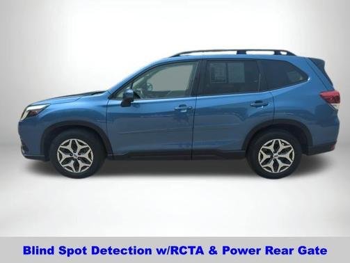 2024 Subaru Forester Premium
