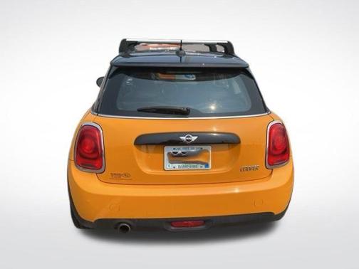 2017 MINI Hardtop Cooper