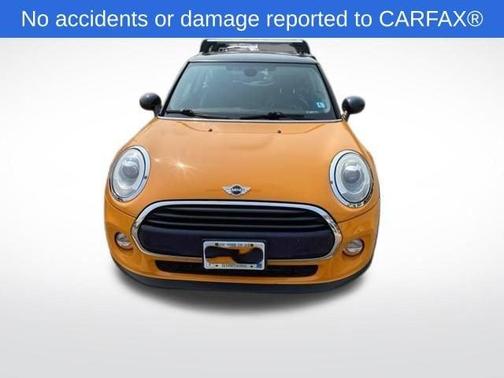 2017 MINI Hardtop Cooper