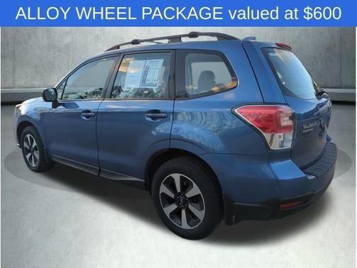 2017 Subaru Forester 2.5i