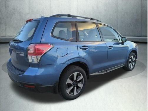 2017 Subaru Forester 2.5i