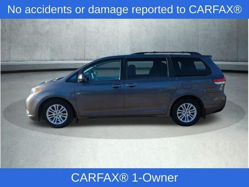 2013 Toyota Sienna XLE