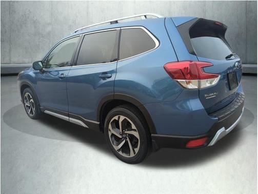 2023 Subaru Forester 2.5i Touring