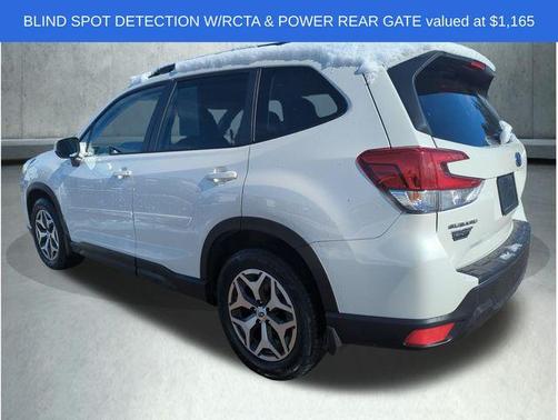 2023 Subaru Forester Premium