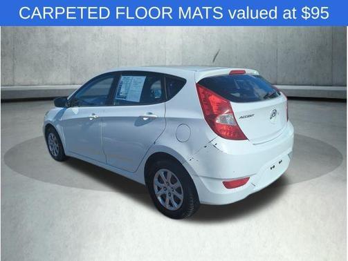 2012 Hyundai Accent GS