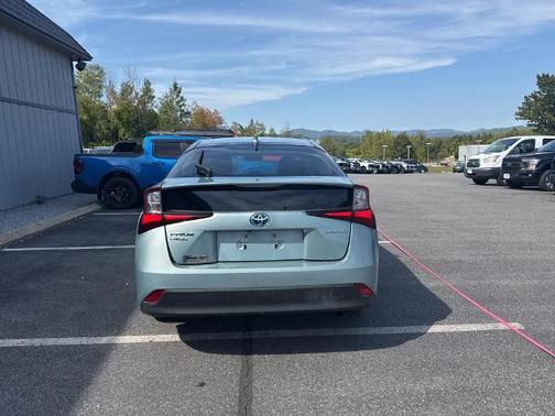 2020 Toyota Prius 
