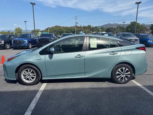 2020 Toyota Prius 
