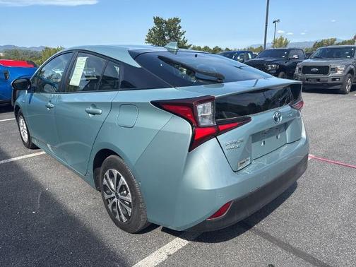 2020 Toyota Prius 