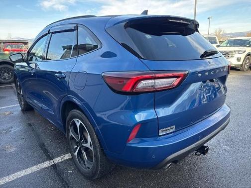 2023 Ford Escape ST-LINE ELITE