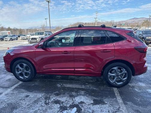 2023 Ford Escape ST-LINE SELECT