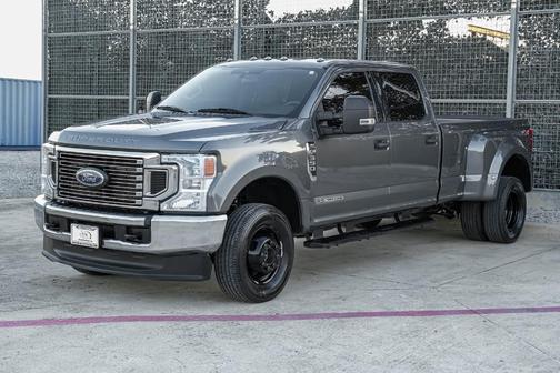 2022 Ford F-350 XLT