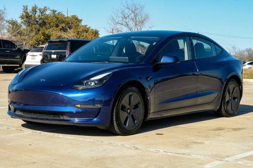 2022 Tesla Model 3 Long Range