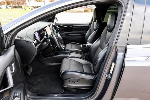 2018 Tesla Model X 75D