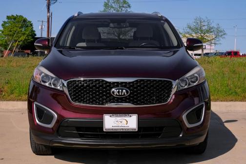 2018 Kia Sorento LX