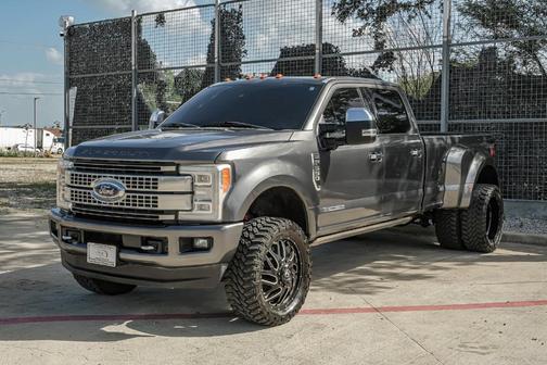 2017 Ford F-350 Platinum