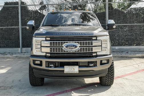 2017 Ford F-350 Platinum