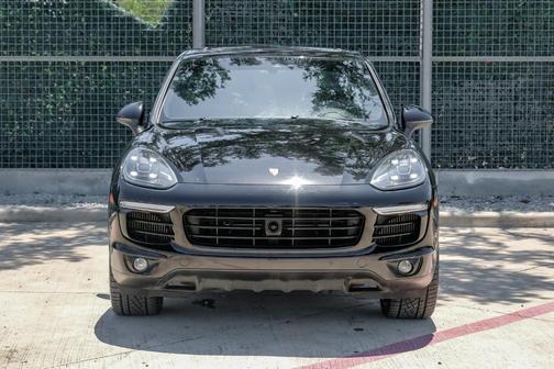 2017 Porsche Cayenne S