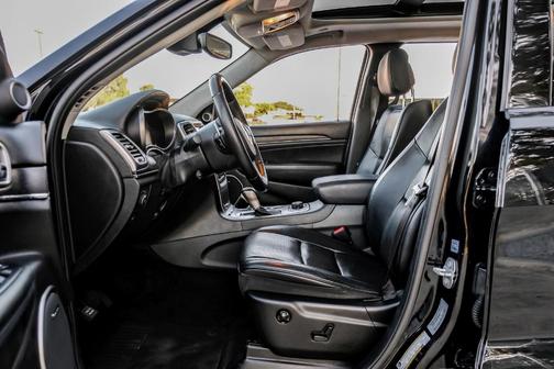 2017 Jeep Grand Cherokee Summit
