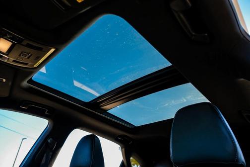 2022 Lexus RX 450h F SPORT Handling