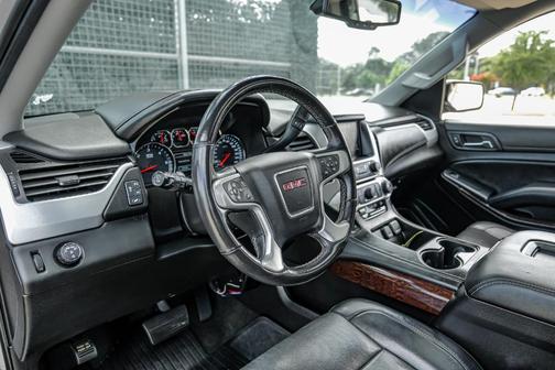 2018 GMC Yukon XL SLT
