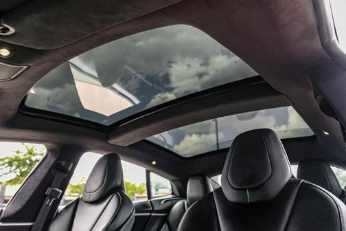 Red Multi 2017 Tesla Model S 60