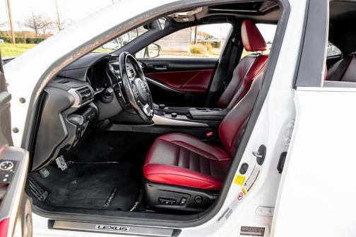 2017 Lexus IS 200t Base