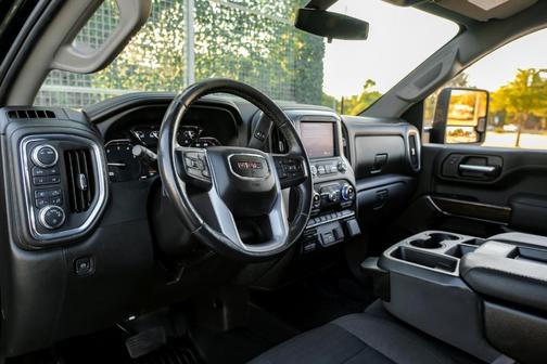 2022 GMC Sierra 2500 SLE