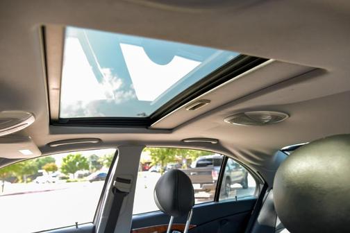 2003 Mercedes-Benz E-Class E 320