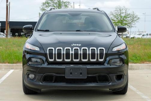 Diamond Black 2017 Jeep Cherokee Latitude