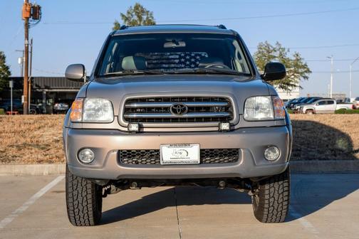 2001 Toyota Sequoia Limited