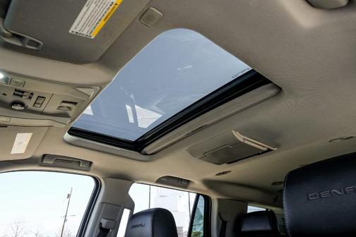 2020 GMC Yukon Denali