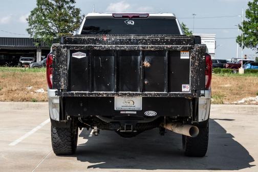 Quicksilver Metallic 2023 GMC Sierra 3500 SLE