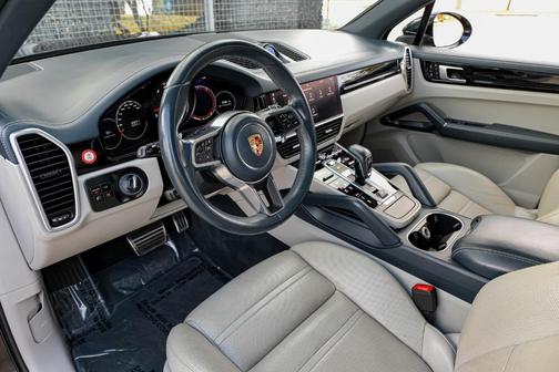 2019 Porsche Cayenne S