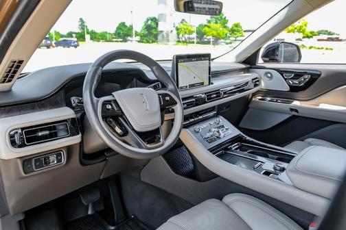 2022 Lincoln Aviator Reserve AWD