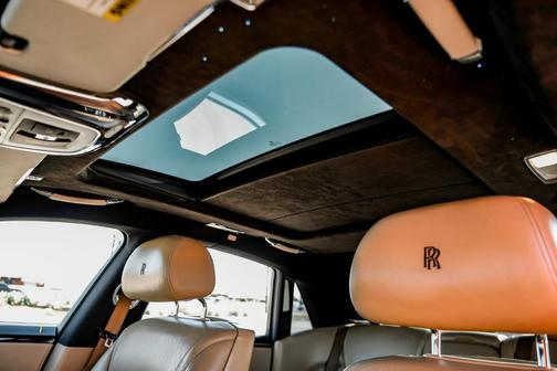 2015 Rolls-Royce Ghost Base