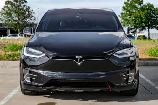 Obsidian Black Metallic 2016 Tesla Model X 70D