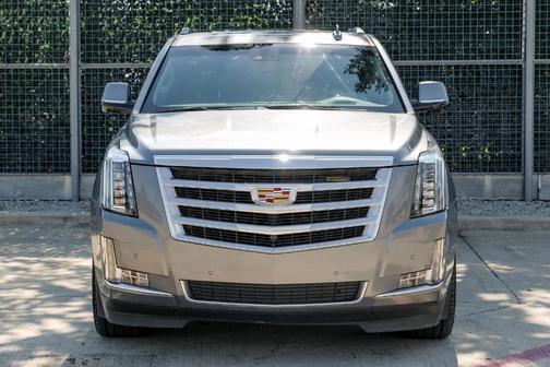 2019 Cadillac Escalade ESV Luxury
