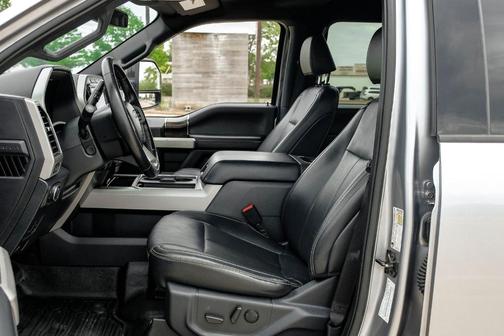 Iconic Silver Metallic 2022 Ford F-250 Lariat