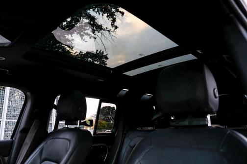 2024 Land Rover Defender P300